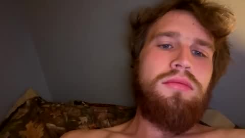 Snapshot of kylelovepussy69 chatting on 10/17/25, 08:39 kylelovepussy69 online show from 10/17/25, 08:39