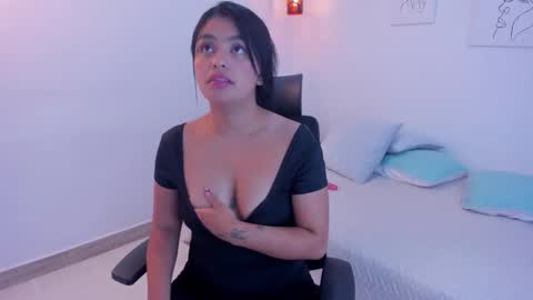 Snapshot of kylerose07 chatting on 10/10/25, 10:36 kyle online show from 10/10/25, 10:36