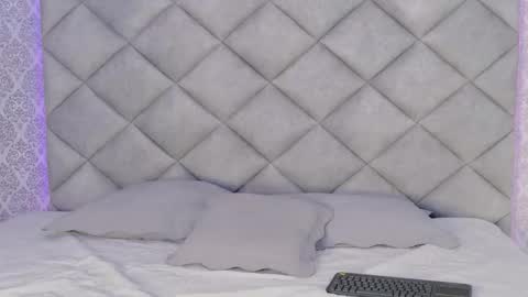 Snapshot of kylerose07 chatting on 10/24/25, 01:18 kyle online show from 10/24/25, 01:18