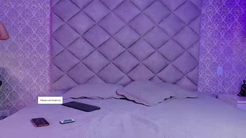 Snapshot of kylerose07 chatting on 11/01/25, 12:07 kyle online show from 11/01/25, 12:07