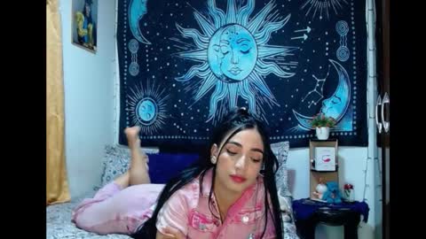 kylie online show from 11/17/25, 10:04