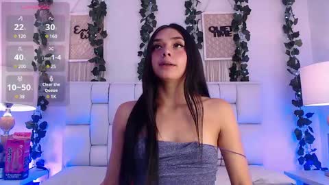 Snapshot of kylie_golden chatting on 12/26/24, 12:27 Kylie Myers online show from 12/26/24, 12:27