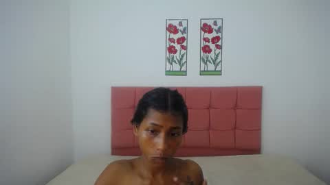 Snapshot of kylie_hot34 chatting on 12/29/24, 03:54 kylie_hot34 online show from 12/29/24, 03:54