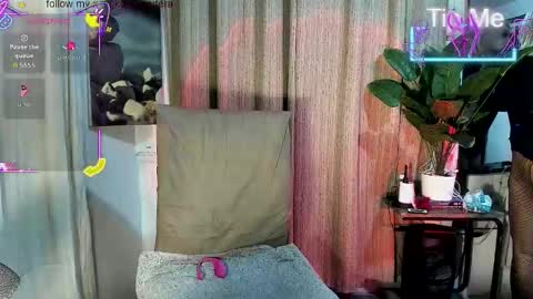 kylie online show from 09/16/25, 06:25