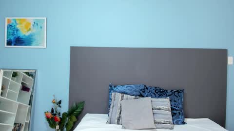 Kylie Reyes  online show from 10/18/25, 07:25