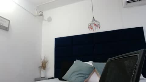 Melissa online show from 10/08/25, 10:46