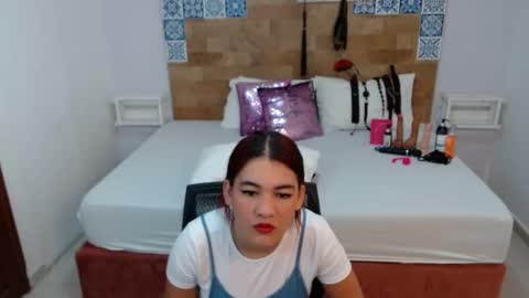 Melissa online show from 11/19/25, 11:43