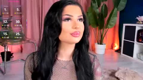 Jenny online show from 10/20/25, 02:17