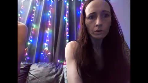 Snapshot of kyliekween chatting on 10/13/25, 05:29 KylieKween online show from 10/13/25, 05:29