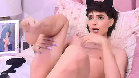 Snapshot of kyliemonnet chatting on 10/15/25, 09:09 Kylie jl online show from 10/15/25, 09:09