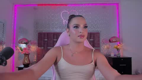 Kylie online show from 09/16/25, 04:57