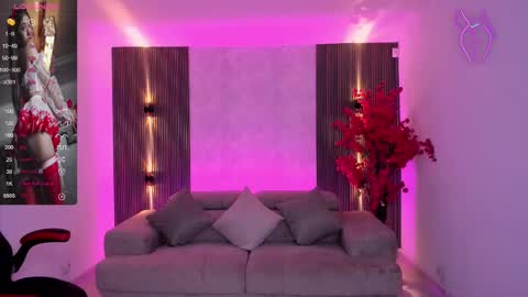 Snapshot of kyliie_jones chatting on 02/20/25, 11:09 KYLIE online show from 02/20/25, 11:09