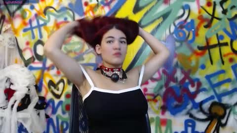 Snapshot of kyliiebaker chatting on 10/26/25, 10:43 Kylie online show from 10/26/25, 10:43