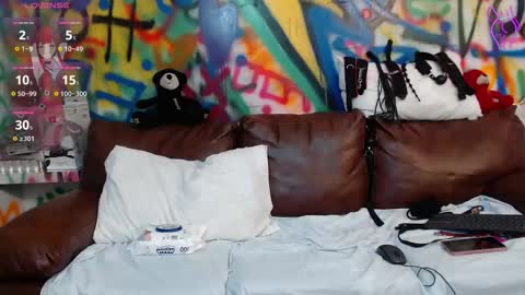 Snapshot of kyliiebaker chatting on 10/31/25, 11:11 Kylie online show from 10/31/25, 11:11