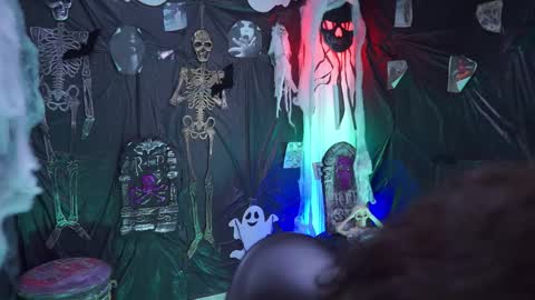 Kyomi online show from 10/20/25, 01:11