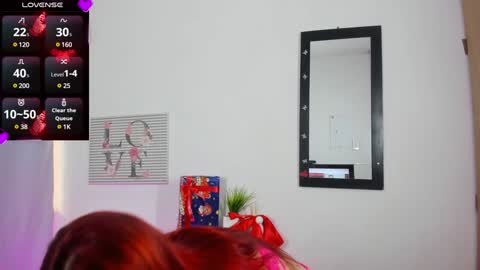 Alejandra online show from 12/16/24, 10:13