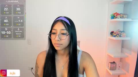 IG  online show from 11/04/25, 01:48