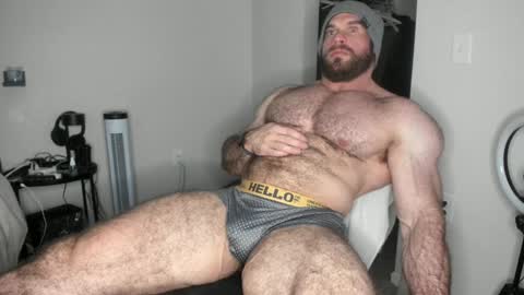 Snapshot of l0v35_2_5p00g3 chatting on 12/28/24, 07:44 l0v35_2_5p00g3 online show from 12/28/24, 07:44