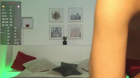 Viktoria White  online show from 10/18/25, 02:18