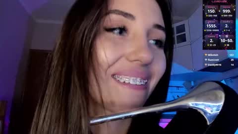 Malika online show from 02/04/25, 09:31