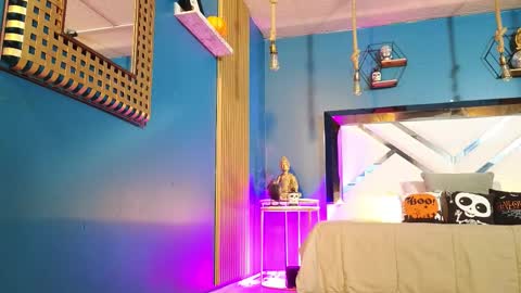 Cris  online show from 10/06/25, 12:02