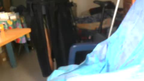 Snapshot of lacharcute chatting on 10/07/25, 07:49 lacharcute online show from 10/07/25, 07:49