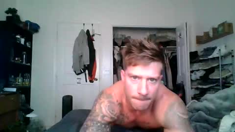 lacrioxcum18 online show from 11/05/25, 02:17