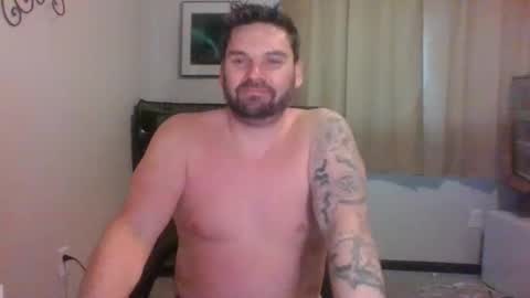 Snapshot of ladiesmandaddy chatting on 03/02/25, 08:07 Don Kedick online show from 03/02/25, 08:07