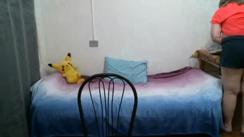 lady cute cat29 online show from 03/06/25, 11:47