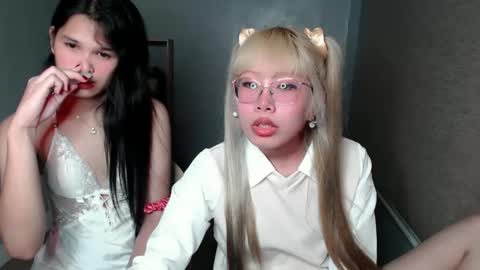 Snapshot of lady_galacticax chatting on 12/27/24, 03:37 online show from 12/27/24, 03:37