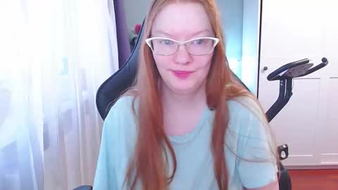 Angelika online show from 11/12/25, 01:00