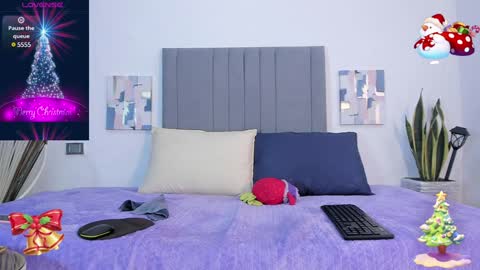 Snapshot of lady_miss__ chatting on 12/18/24, 01:12 Lady Miss online show from 12/18/24, 01:12