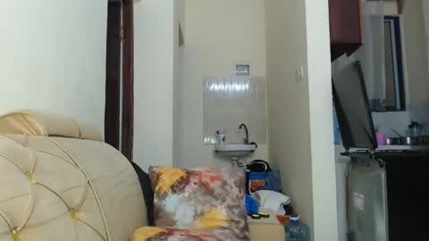 Maya online show from 10/26/25, 12:38