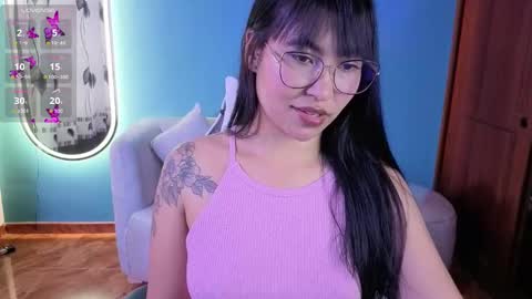 Lady Violet Bridgerton online show from 10/13/25, 08:09