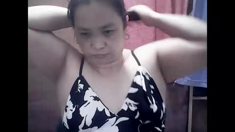 Snapshot of ladybignipples4u chatting on 09/21/25, 08:49 ladybignipples4u online show from 09/21/25, 08:49