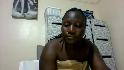 Snapshot of ladyblossoms19 chatting on 01/02/25, 08:13 lindah32 online show from 01/02/25, 08:13