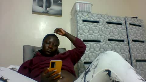 Snapshot of ladyblossoms19 chatting on 01/17/25, 02:08 lindah32 online show from 01/17/25, 02:08