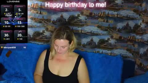 Snapshot of ladylucky_ chatting on 09/11/25, 03:06 ladylucky_ online show from 09/11/25, 03:06