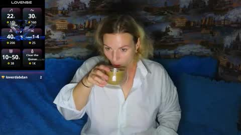 Snapshot of ladylucky_ chatting on 09/22/25, 02:13 ladylucky_ online show from 09/22/25, 02:13