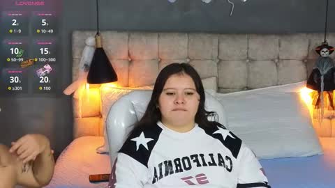    online show from 10/14/25, 10:21