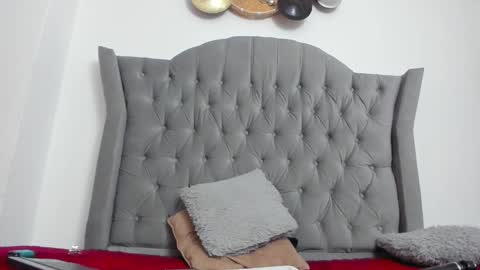 Snapshot of lailacastillomilf chatting on 02/20/25, 01:19 Lailacastillo online show from 02/20/25, 01:19