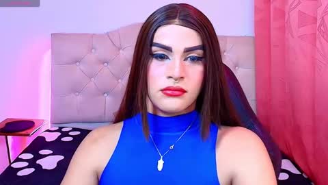 Snapshot of lailahdark chatting on 10/28/25, 06:17 Camila online show from 10/28/25, 06:17