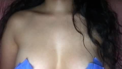 Laila Yousef online show from 12/31/24, 12:46