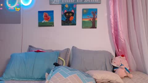 Snapshot of lailypink chatting on 12/21/24, 01:26 samanta online show from 12/21/24, 01:26