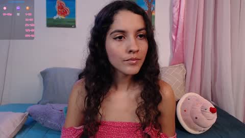 Snapshot of lailypink chatting on 01/07/25, 03:24 samanta online show from 01/07/25, 03:24