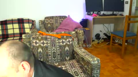 Snapshot of lajose52 chatting on 01/19/25, 01:55 lajose52 online show from 01/19/25, 01:55