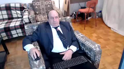 Snapshot of lajose52 chatting on 02/24/25, 05:53 lajose52 online show from 02/24/25, 05:53