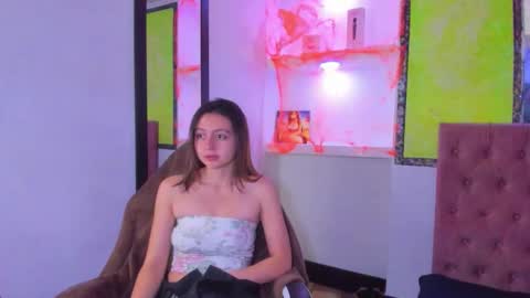 Lala clark online show from 11/03/25, 12:17