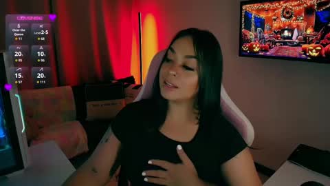 lalablack1_ online show from 10/03/25, 08:28