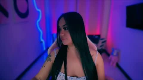 lalablack1_ online show from 10/15/25, 12:55